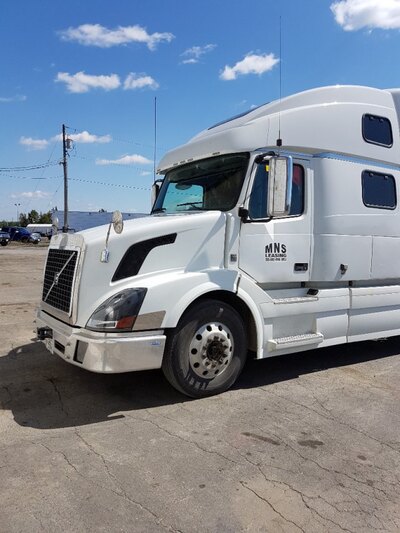 Volvo VNL64T 780 TR07