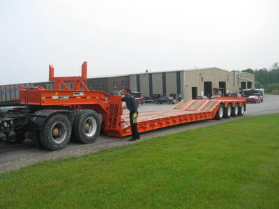 J.C.Trailers-Paving float 60 ton