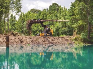 JCB - 300T Compact Track Loader