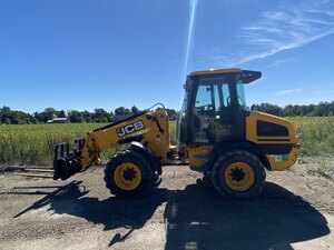 2015 JCB TM220, 4300HRS, 74HP, CAB A/C, HYDROSTATIC, HYD ALO COUPLER, BUCKET