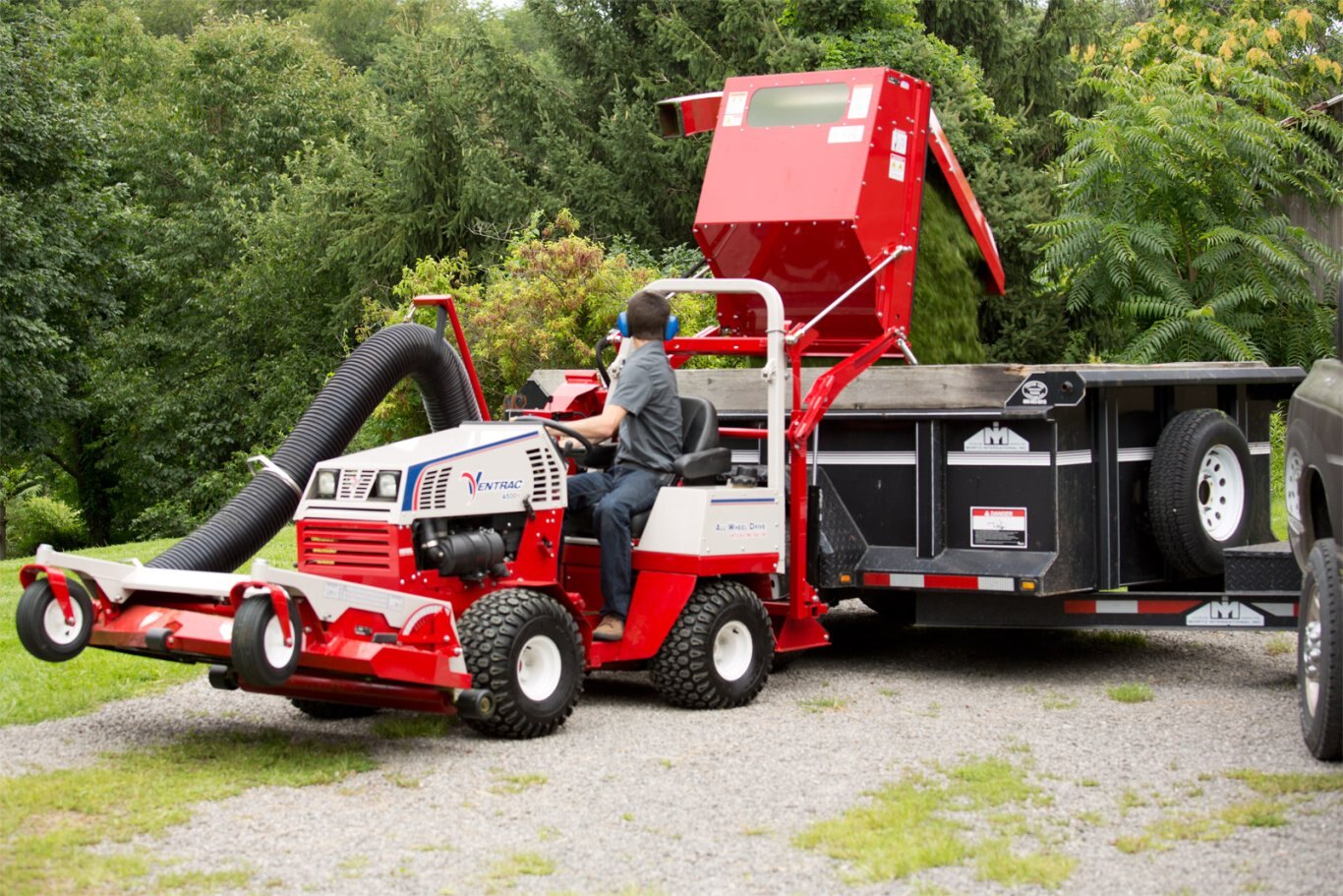 Ventrac RV602 Vacuum Collection System