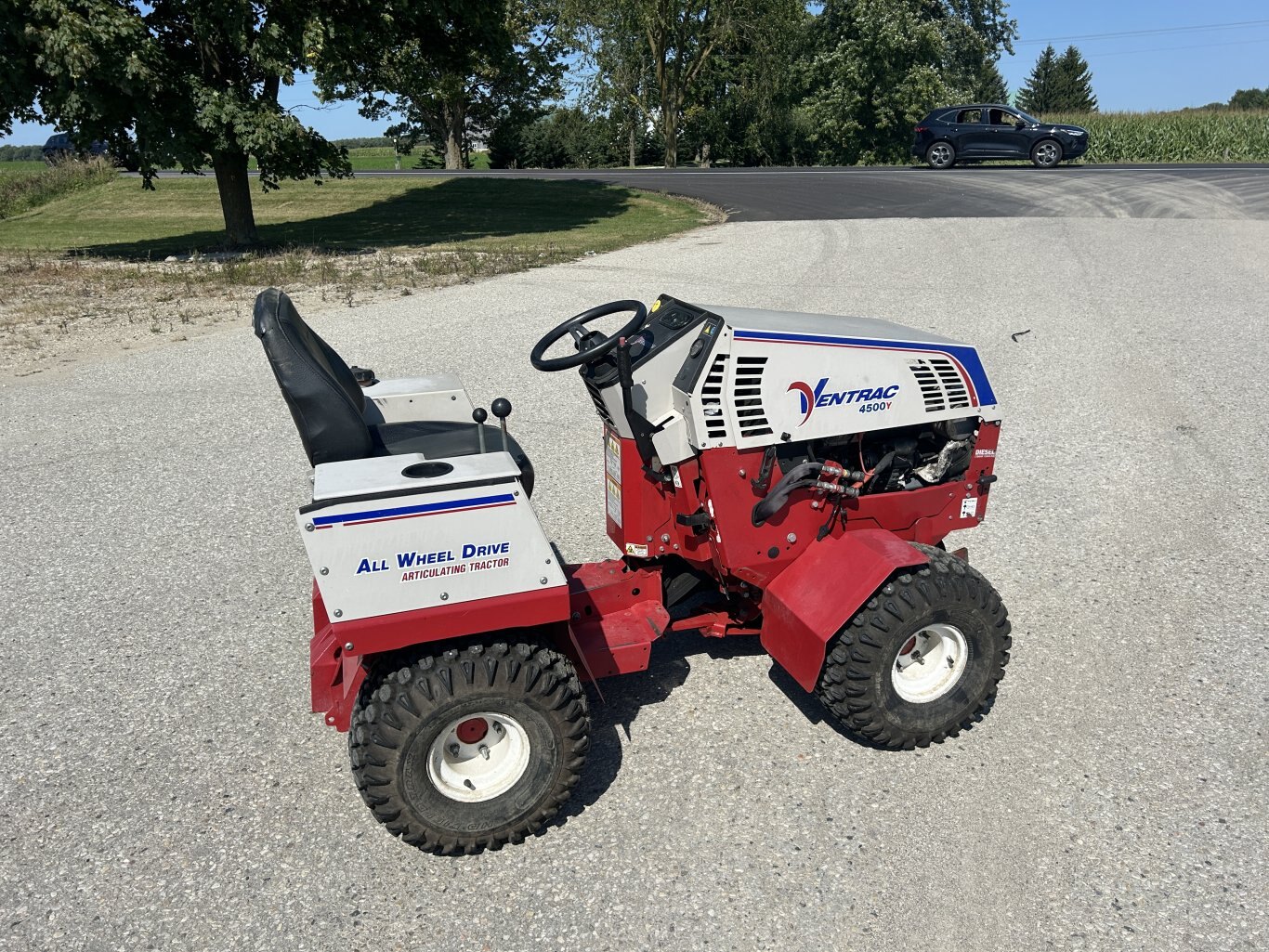 2014 Ventrac 4500Y, 25hp Kubota Diesel