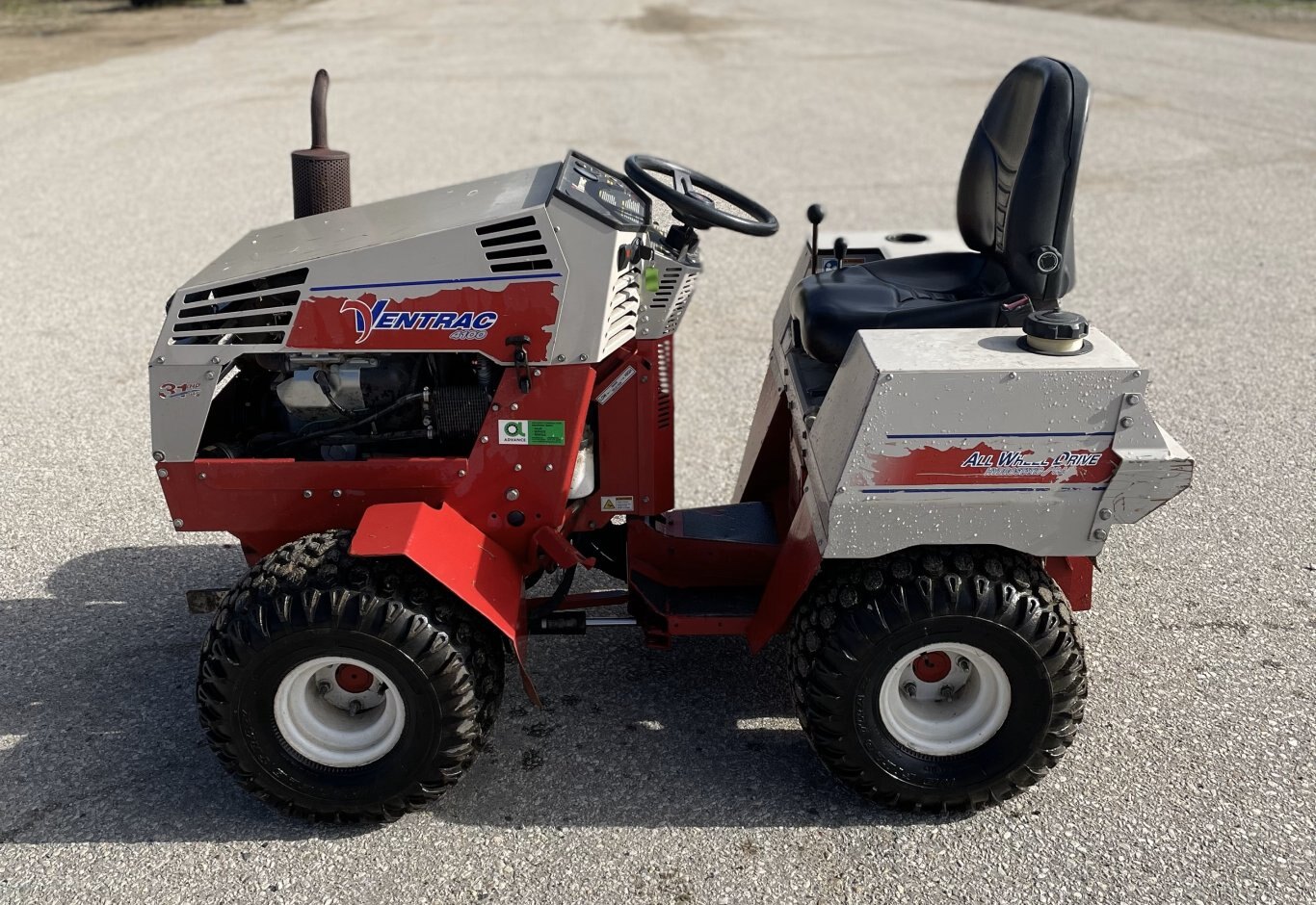 2011 Ventrac 4100