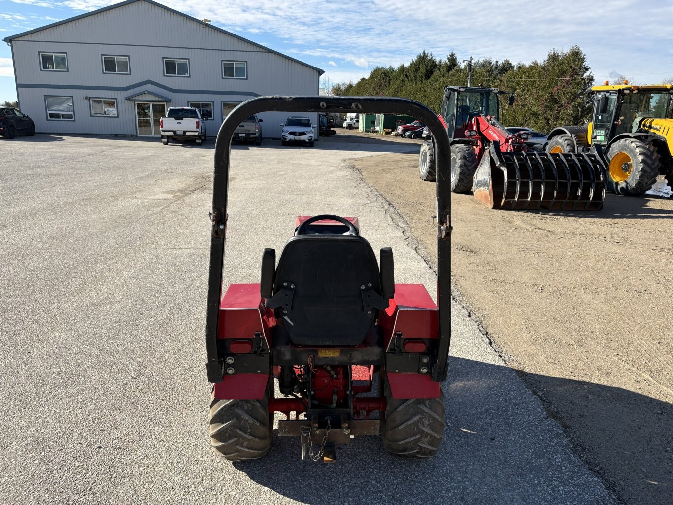 Steiner 430 Tractor, Kubota Diesel, 1800hrs