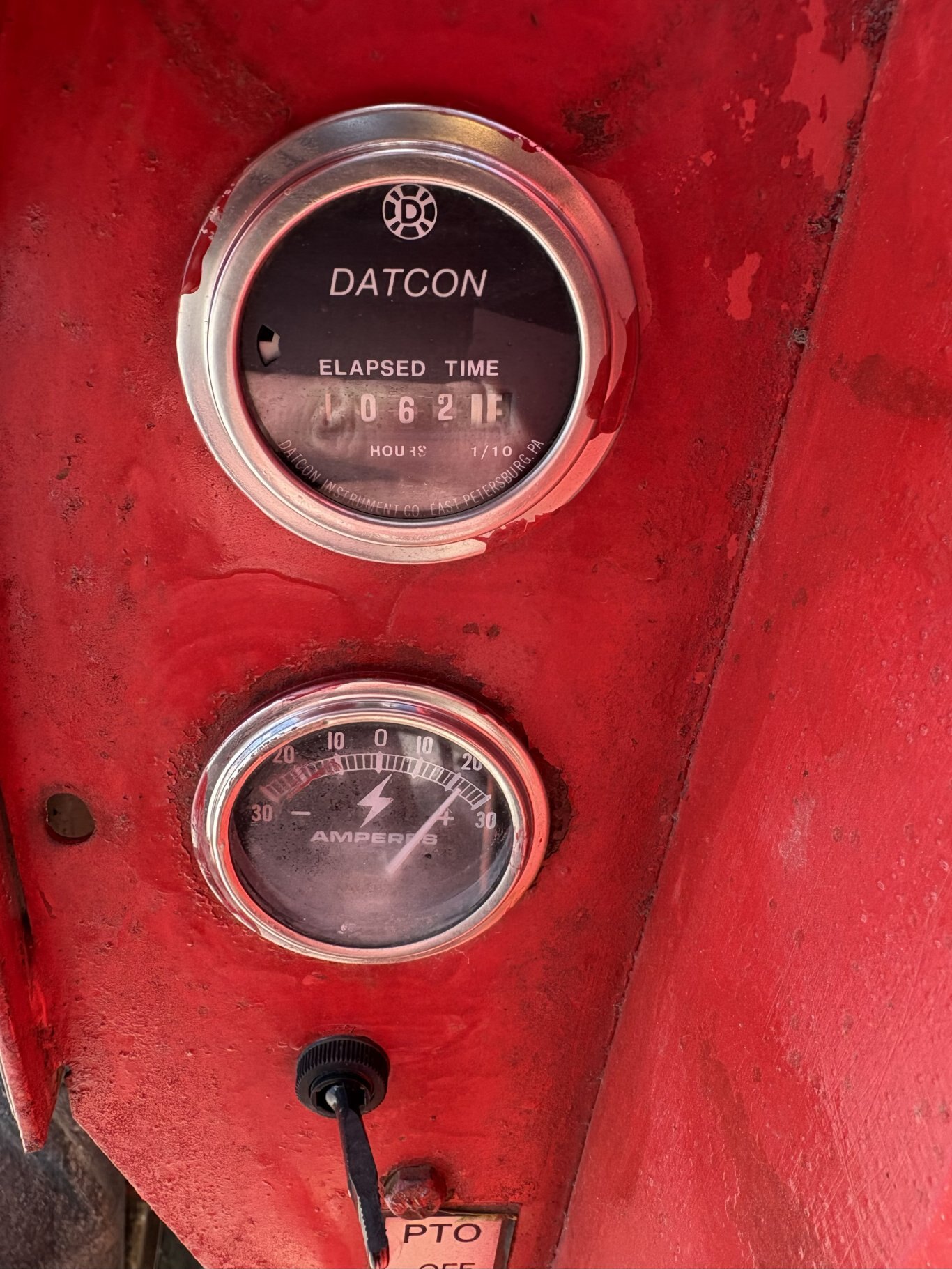 Steiner S20 Tractor, 20hp Onan Gas