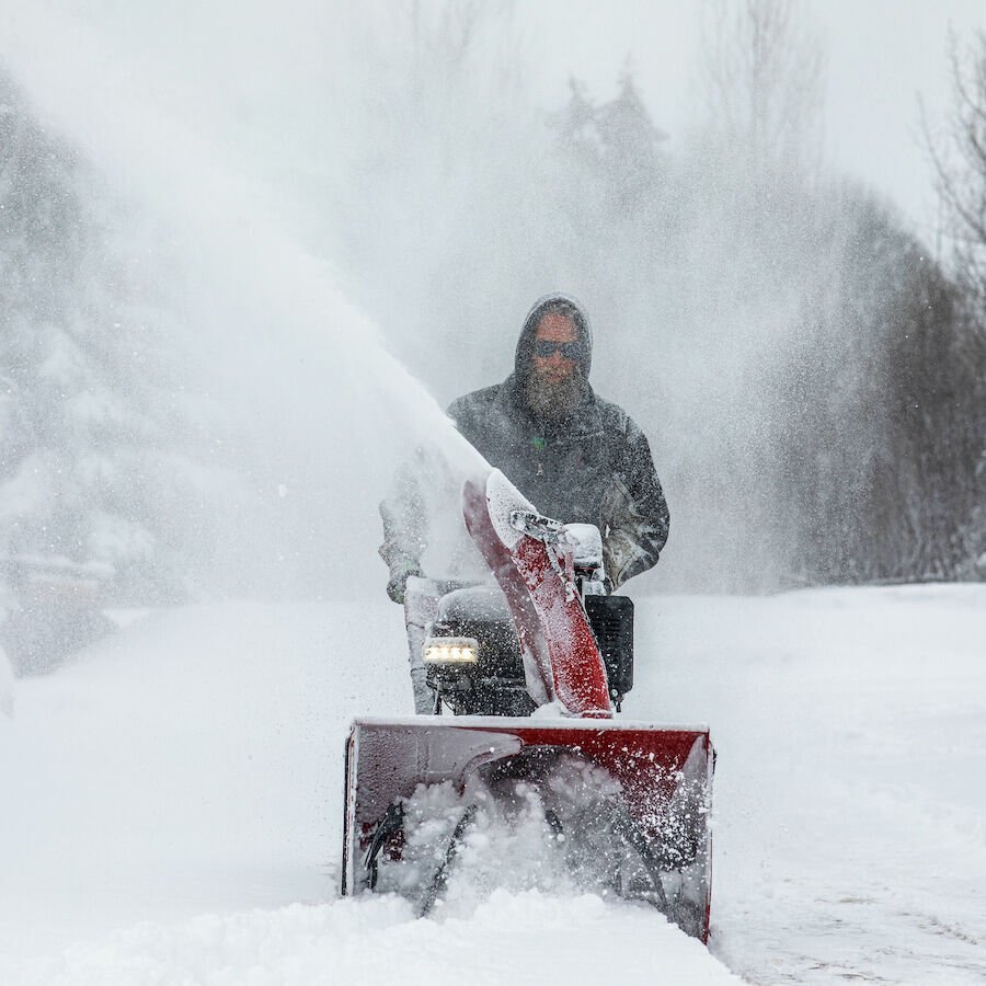 Toro 28 in. (71 cm) Power TRX HD Commercial Snow Blower 1428 OHXE