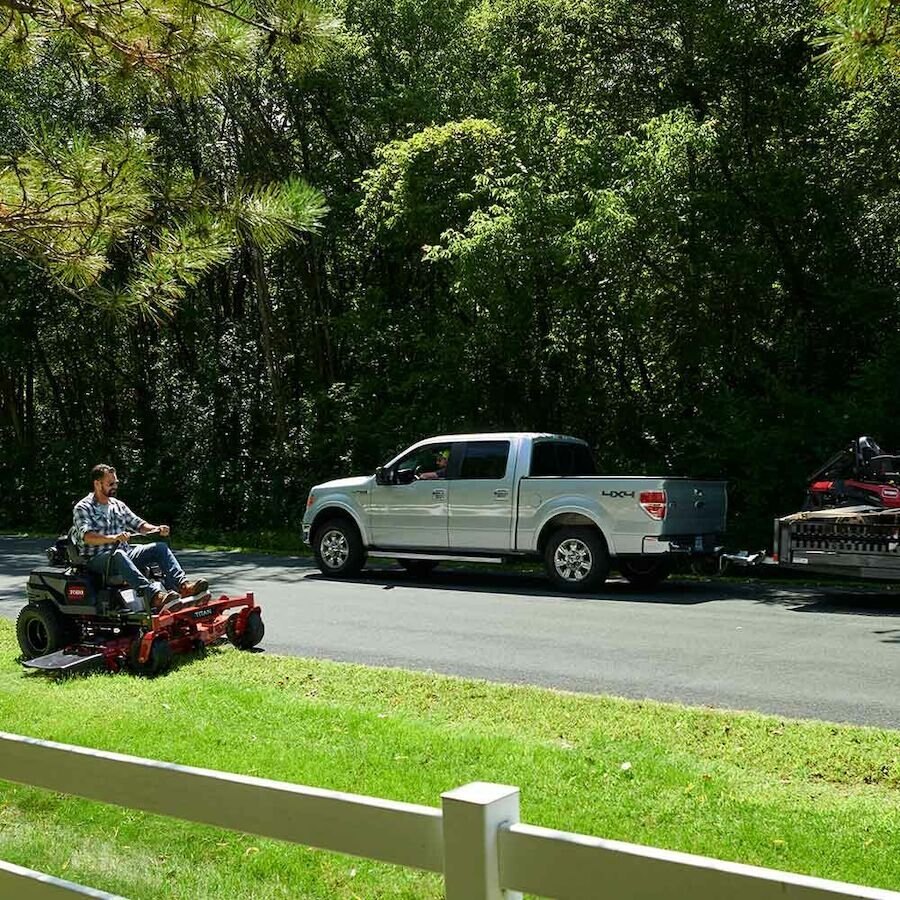 Toro 54 in. (137 cm) TITAN® Zero Turn Mower