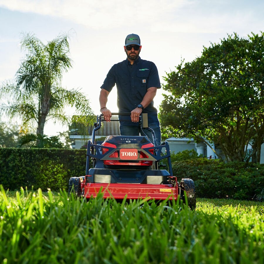 Toro 30 in. (76 cm) 60V Max* TurfMaster Revolution Electric Mower with (3) 10.0Ah Batteries and Charger