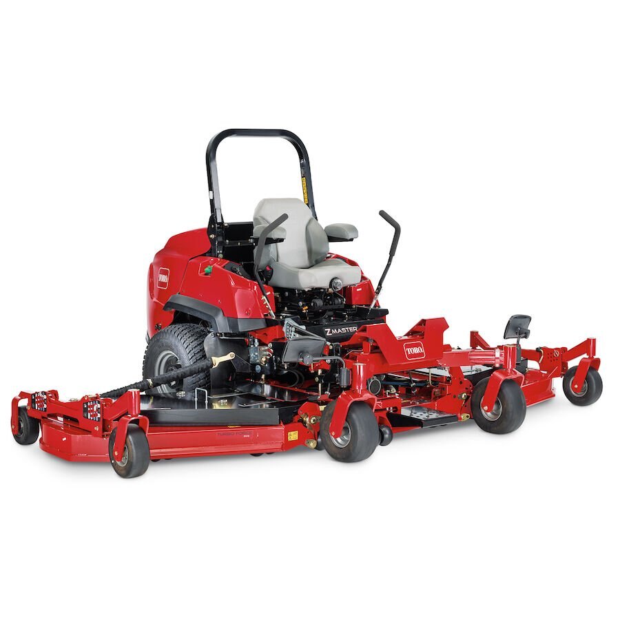 Toro 7500-D Series 144 in. (366 cm) 44 hp 1568cc Diesel Rear Discharge