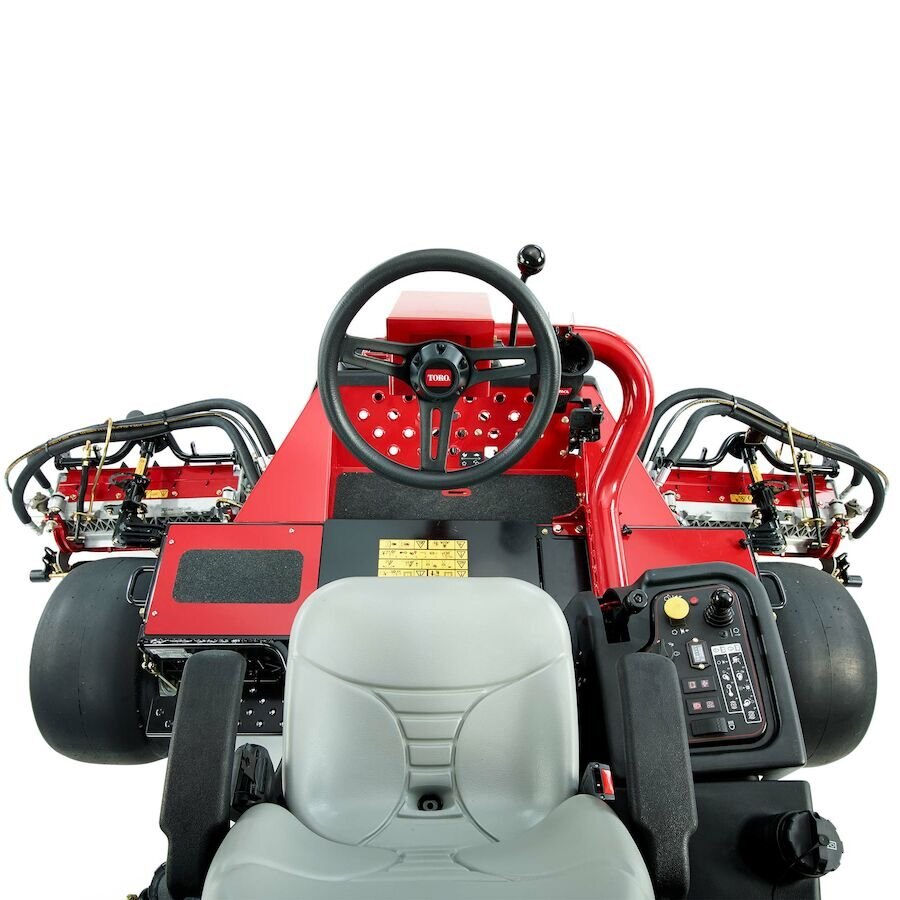 Toro Reelmaster® 3575 D with 7 Cutting Reels