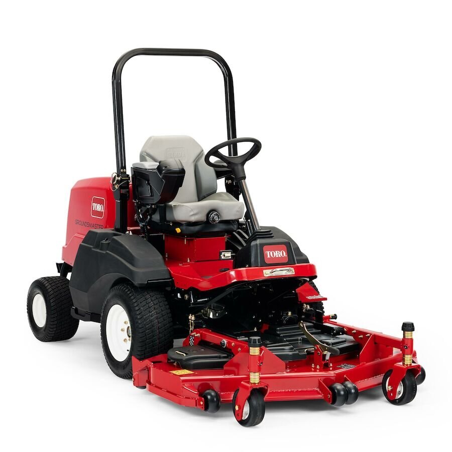 Toro Groundsmaster® 3200 - 24.7hp (18.4kW) with CrossTrax® 4WD