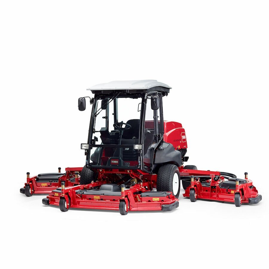 Toro Groundsmaster® 5910 with All Season Safety Cab