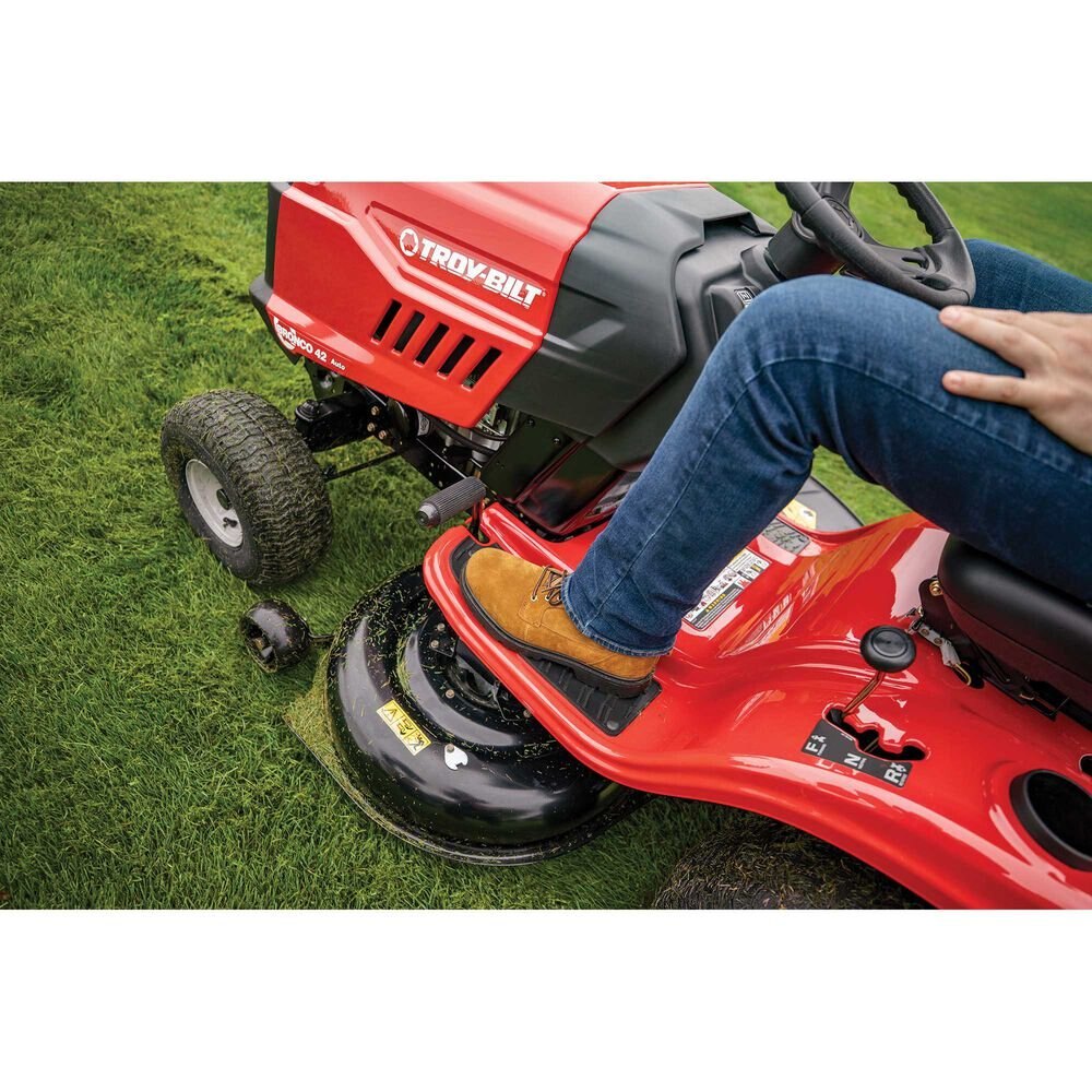 Troy Bilt Bronco™ 42 Riding Lawn Mower 13A878BSA23