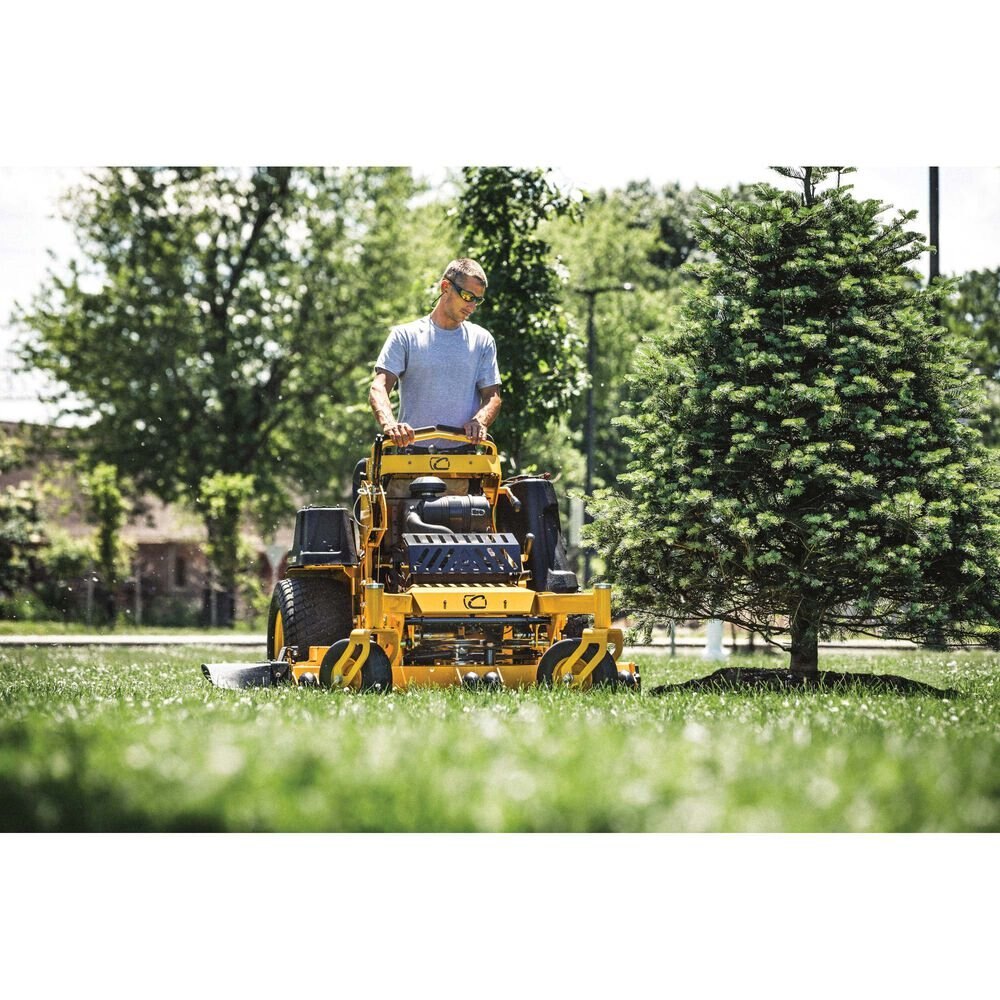 Cub Cadet PRO X 654 EFI