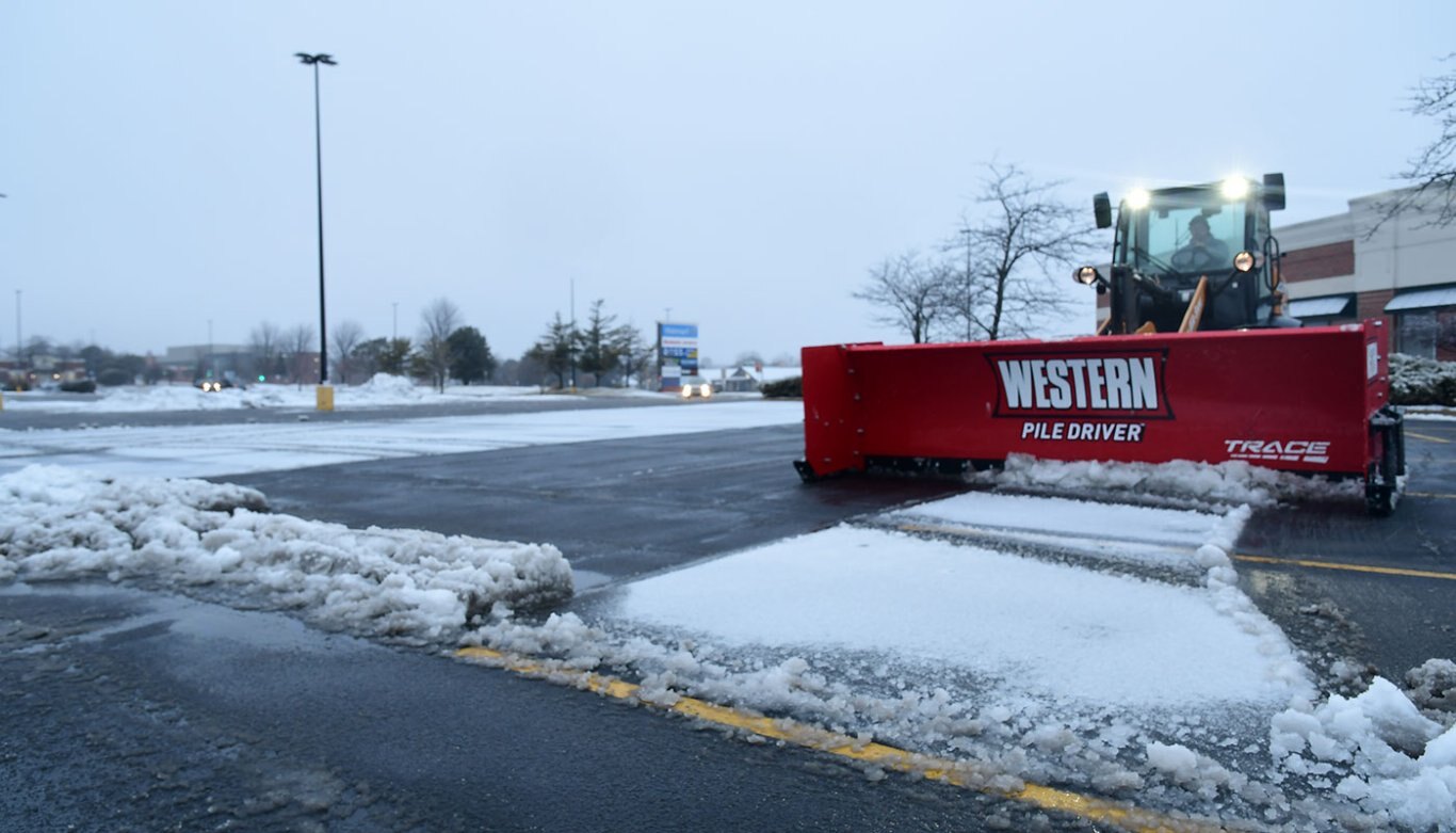 Westernplow PILE DRIVER™ TRACE™ Edge Technology 10' x 30
