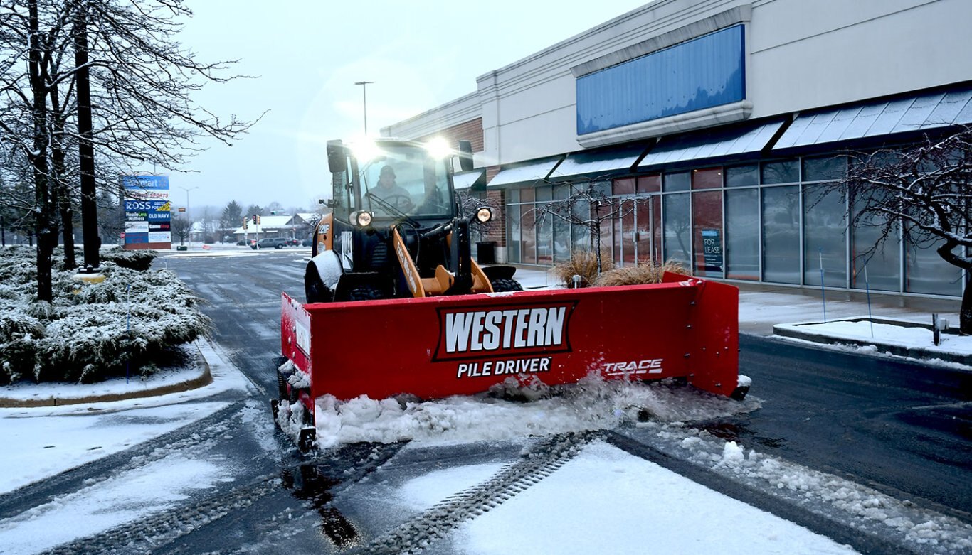 Westernplow PILE DRIVER™ TRACE™ Edge Technology 10' x 30