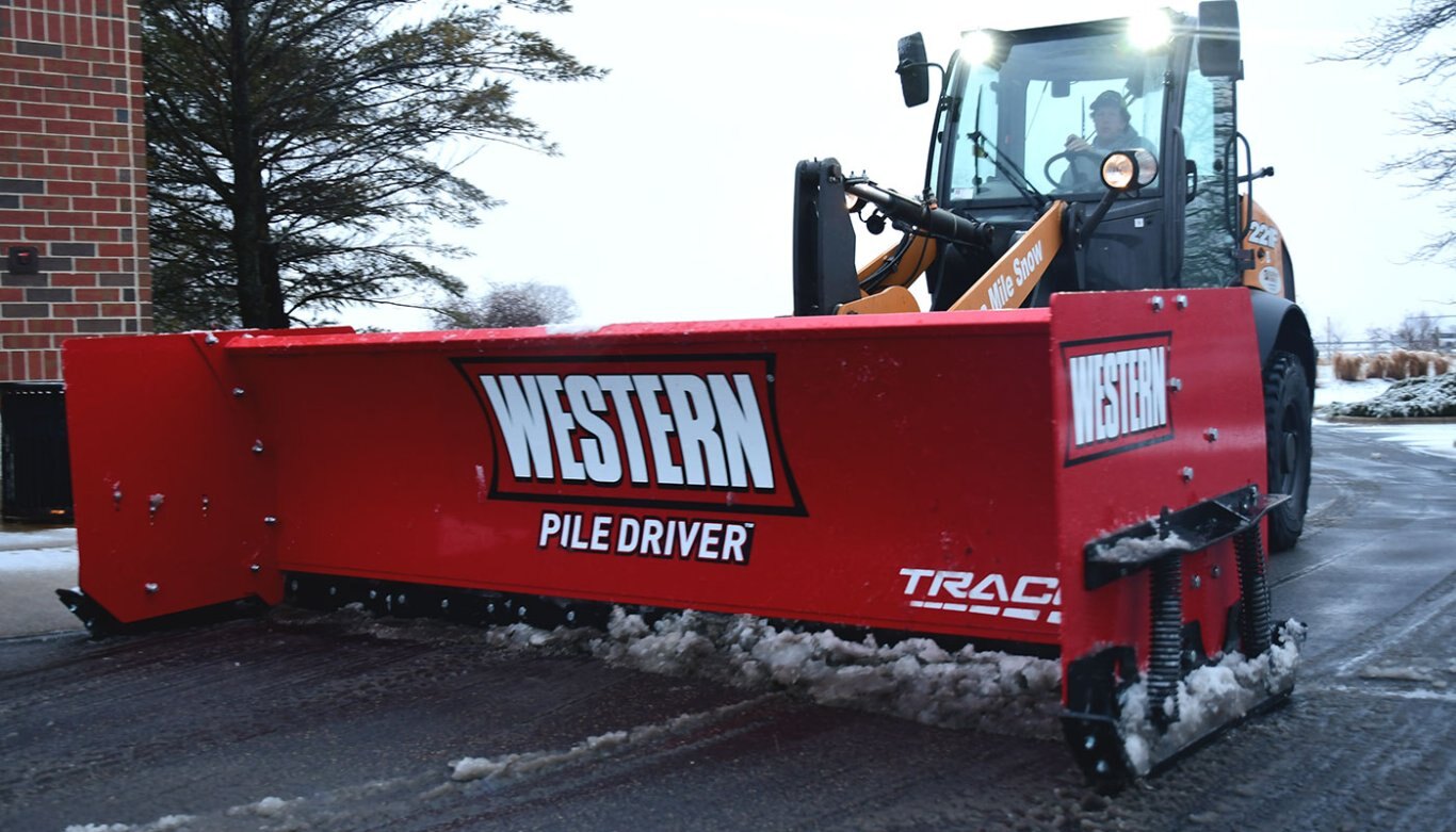 Westernplow PILE DRIVER™ TRACE™ Edge Technology 10' x 30