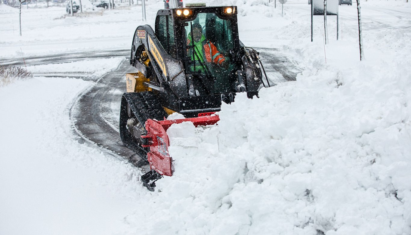 Westernplow PILE DRIVER™ XL TRACE™ Edge Technology 12' x 42