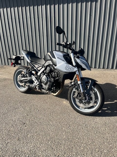 2024 Suzuki GSX 8S Glass Mat Mechanical Grey