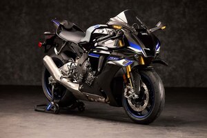 2026 Yamaha YZF R1M