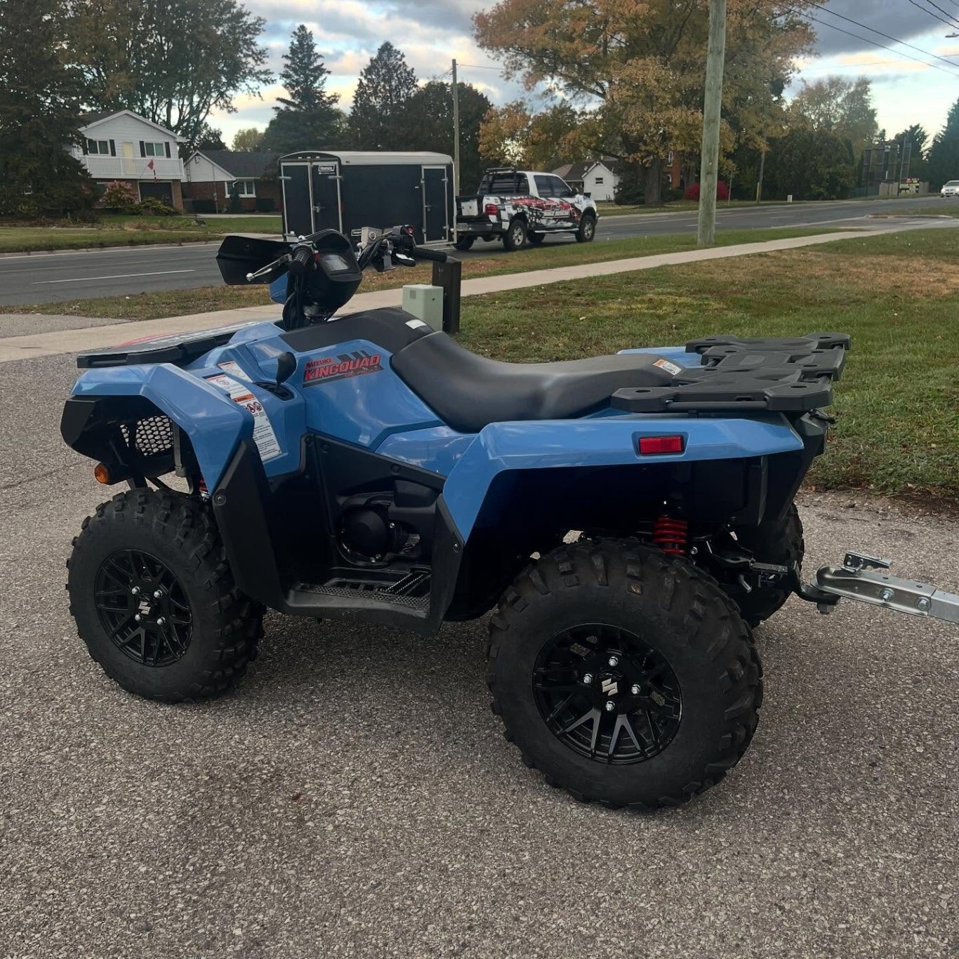 2025 Suzuki KingQuad 750XPZ Armoured Blue Grey, Mag Wheels
