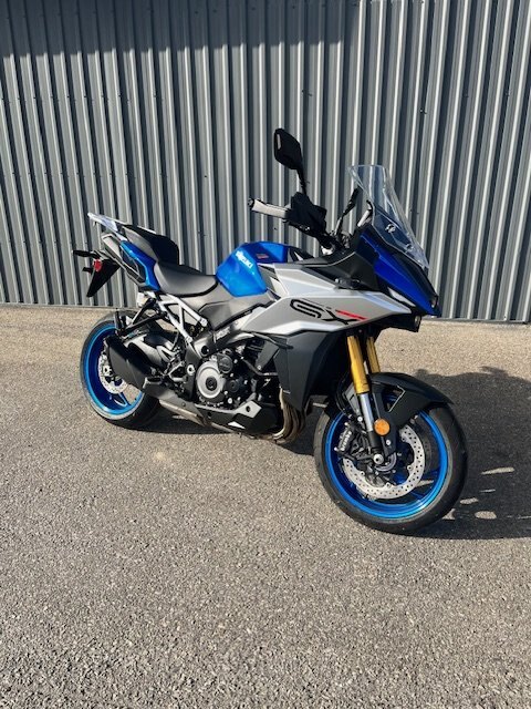 2025 Suzuki GSX S1000GX+