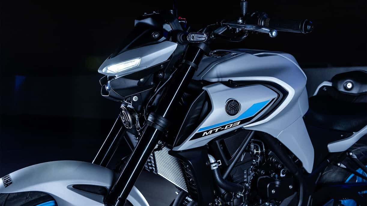 2025 Yamaha MT 03 Matte Raven Black