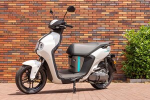 2025 Yamaha NEO'S
