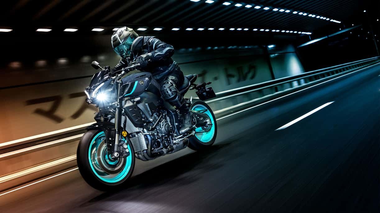2026 Yamaha MT 10 Matte Raven Black