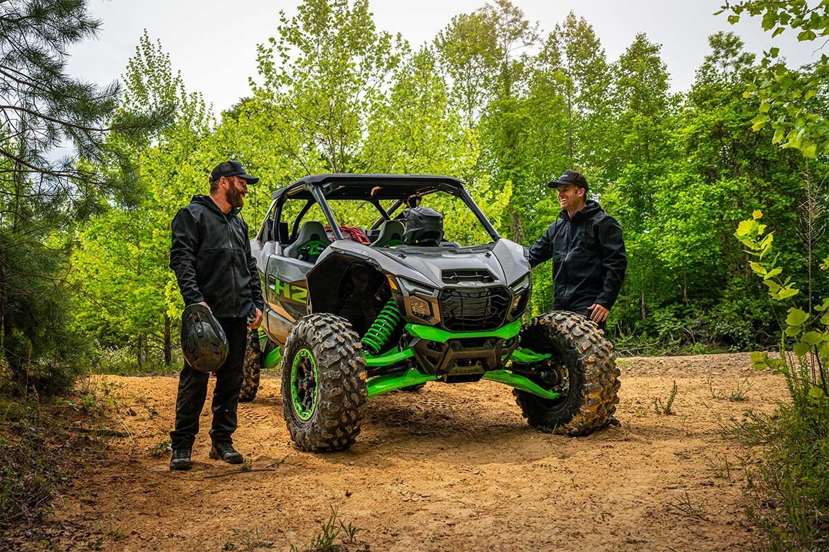 2027 Kawasaki TERYX H2 LIMITED eS Metallic Matte Graphenesteel Gray / Lime Green
