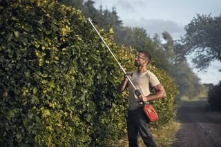 HUSQVARNA 325iLK with trimmer attachment