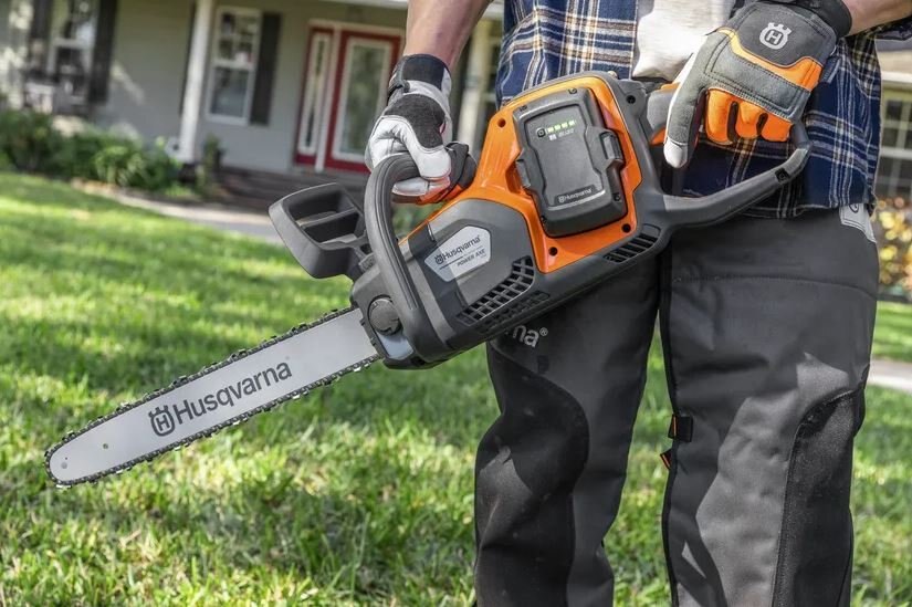 HUSQVARNA Power Axe 350i without battery charger