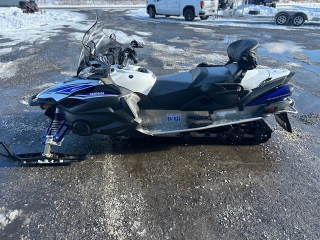 2021 Yamaha RS VENTURE TF LAST JAPANESE BUILT SNOWMOBILE ONLY 4973 KMS
