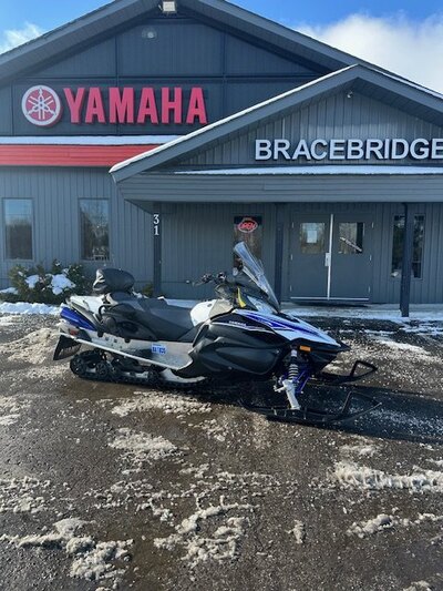 2021 Yamaha RS VENTURE TF  LAST JAPANESE BUILT SNOWMOBILE  ONLY 4973 KMS