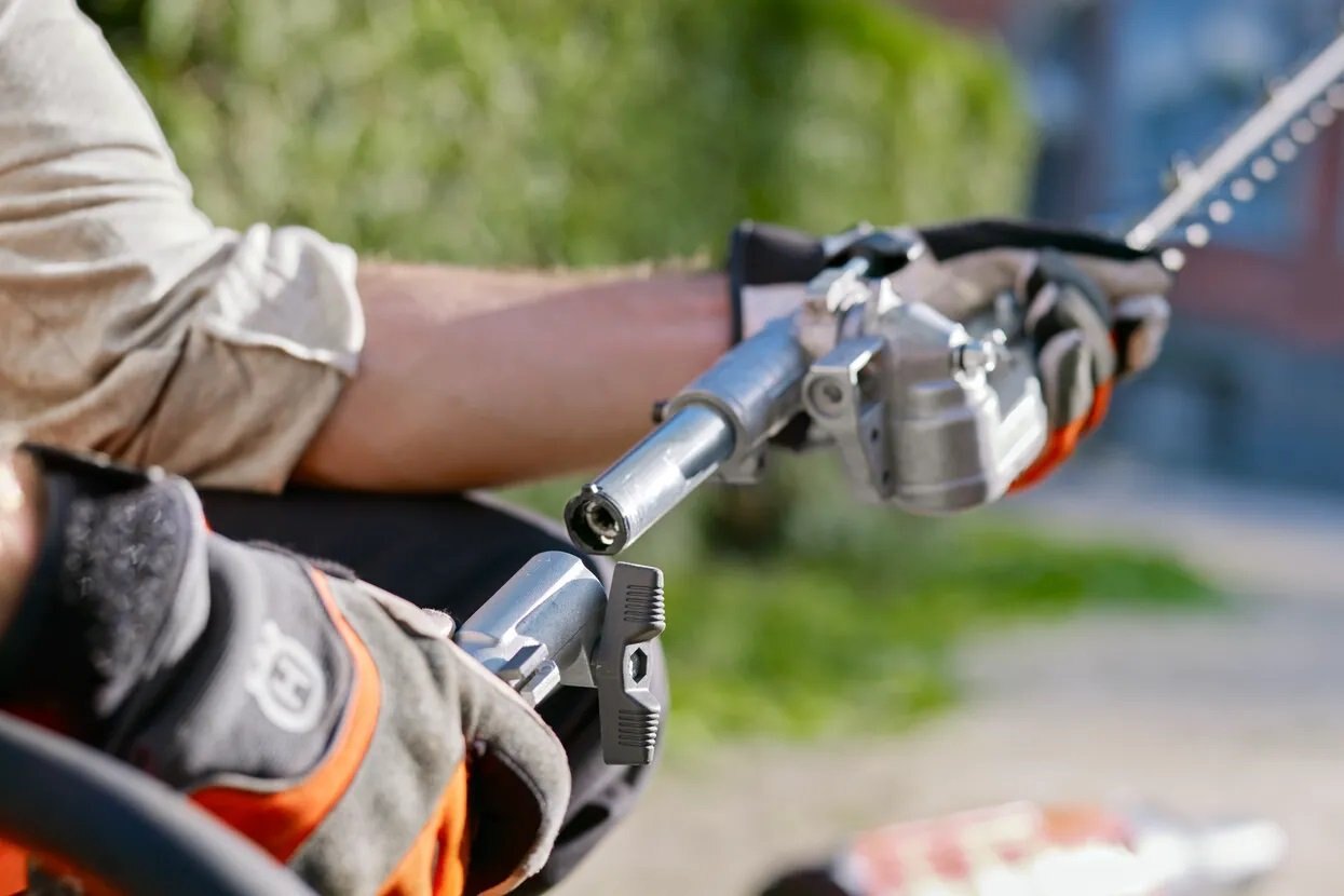 HUSQVARNA 330LK