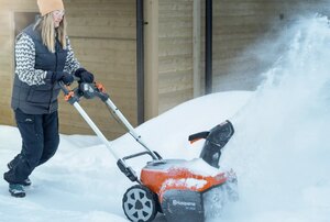 HUSQVARNA ST 253i