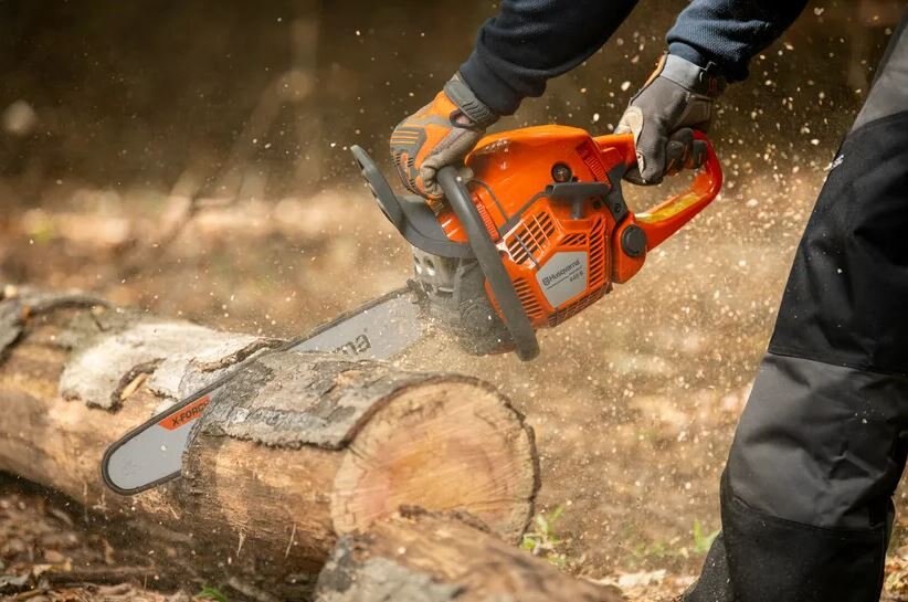 HUSQVARNA 445S 18 .325, X Cut, .050 ga., SN, UA, single pack CFTBx SKU: 970 70 90 38
