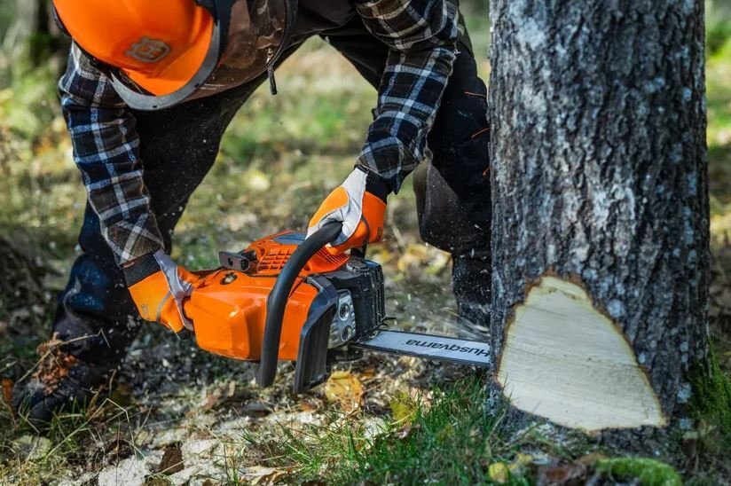 HUSQVARNA 445S 18 .325, X Cut, .050 ga., SN, UA, single pack CFTBx SKU: 970 70 90 38