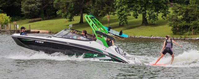 2018 Yamaha 212X