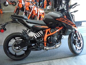 2026 KTM 390 Duke
