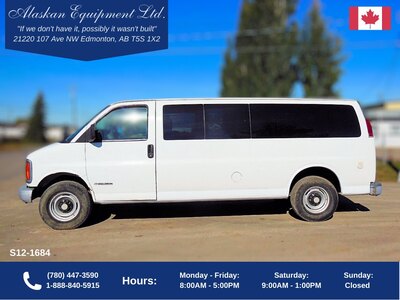 2001 Chevrolet 3500 Express Cargo Van