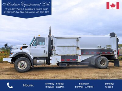 2014 International Workstar 7400 S/A Refuse Truck