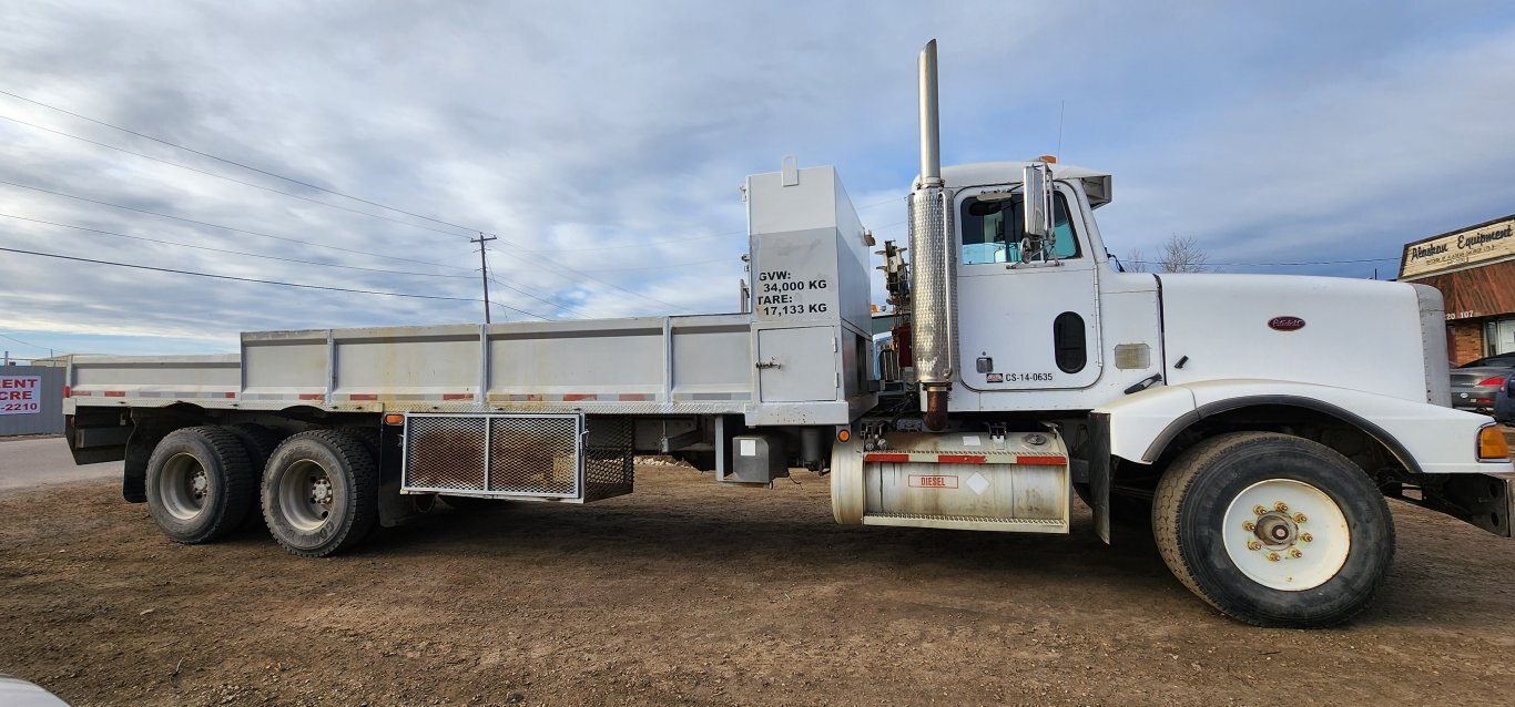 1991 Peterbilt 377 T/A Truck