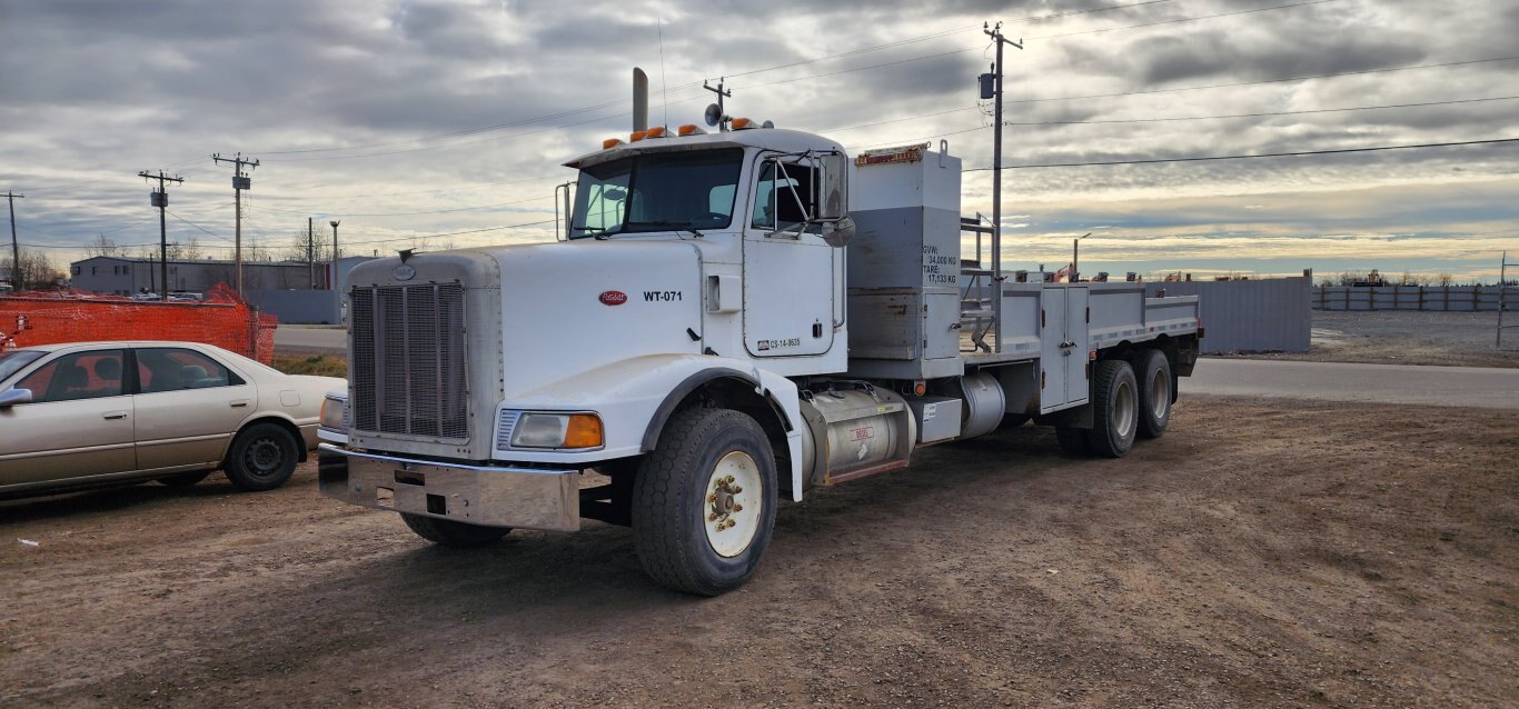 1991 Peterbilt 377 T/A Truck