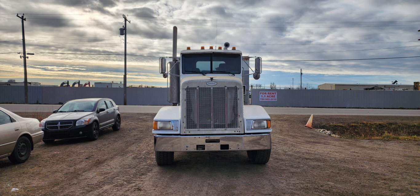 1991 Peterbilt 377 T/A Truck