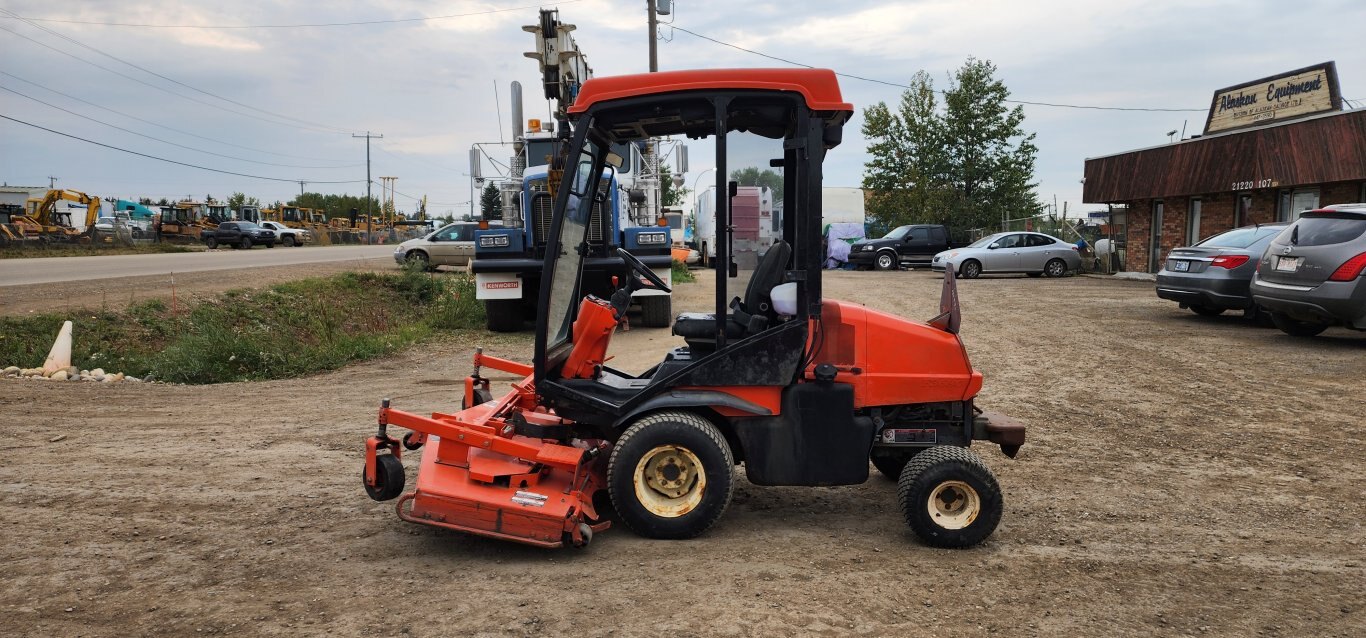 Kubota F3680 Lawn Tractor Unit with Mower Attachment