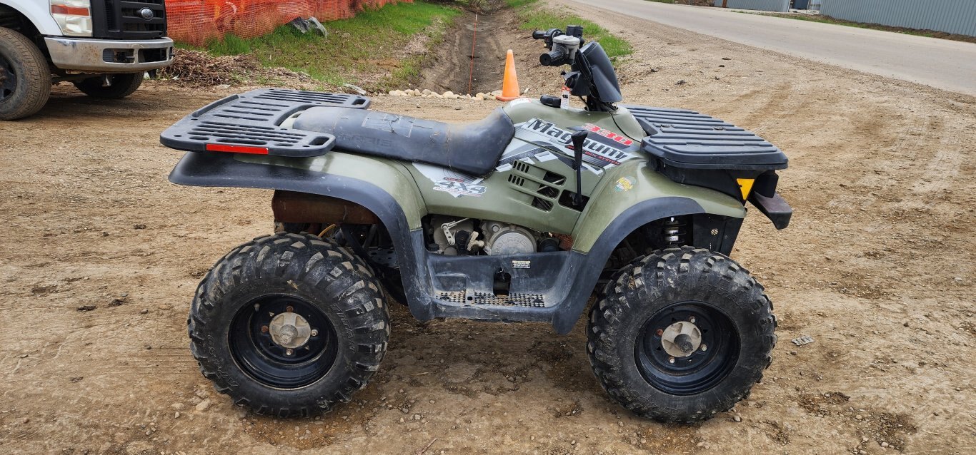 2004 Polaris Magnum 330 Quad