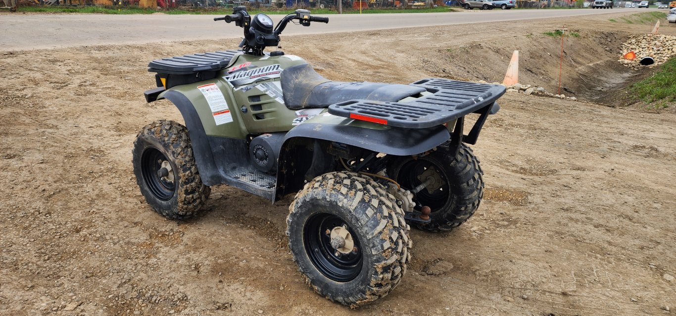 2004 Polaris Magnum 330 Quad