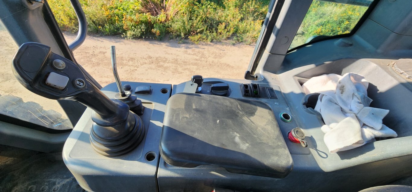 2013 Hyundai HL757TM 9 Wheel Loader