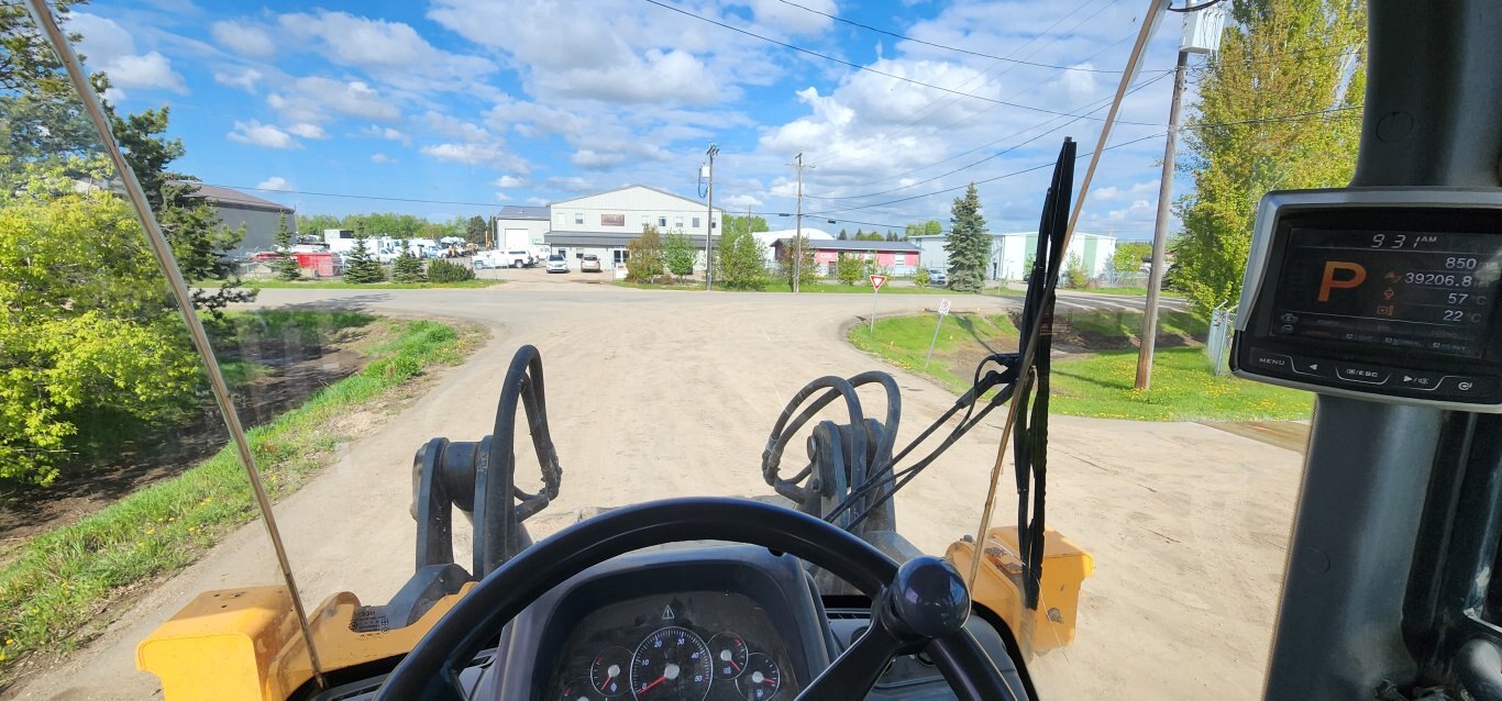 2013 Hyundai HL757TM 9 Wheel Loader